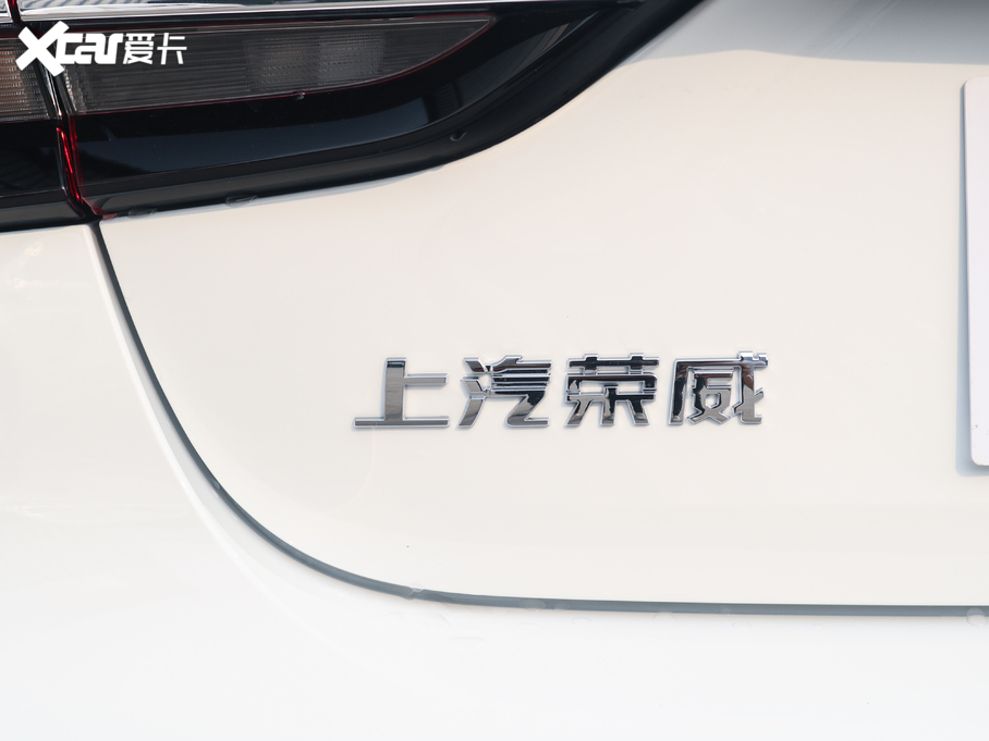 2020si6 MAX 300TGI Ԅ(dng)ˬ{