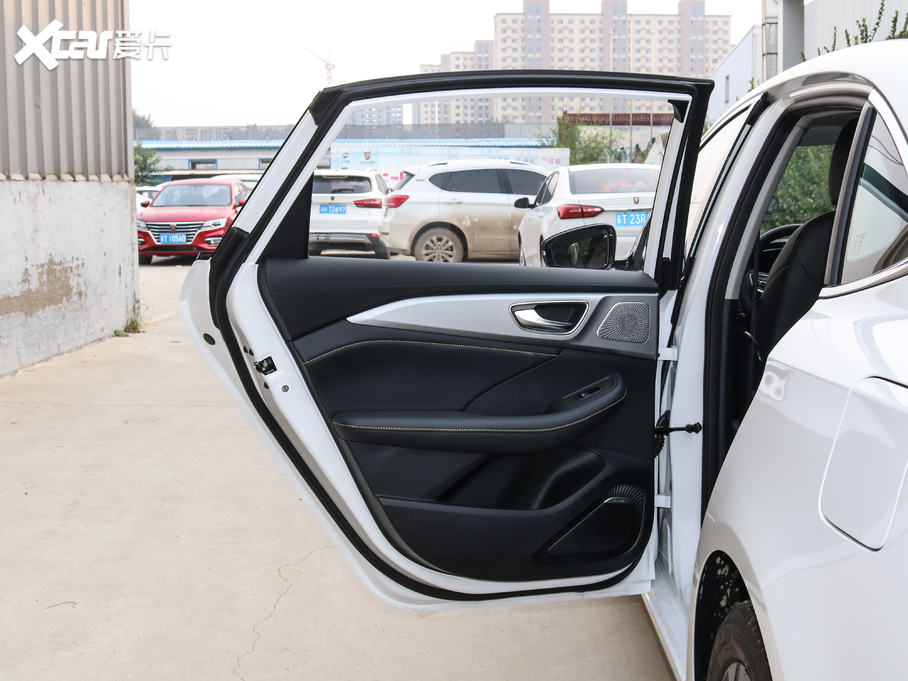 2020si6 MAX 300TGI Ԅˬ{