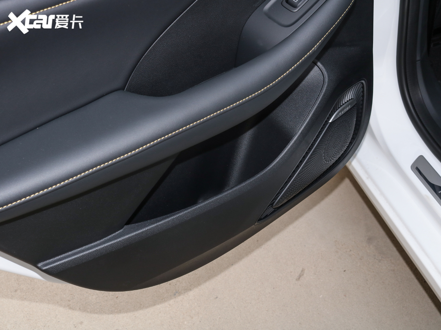 2020si6 MAX 300TGI Ԅˬ{