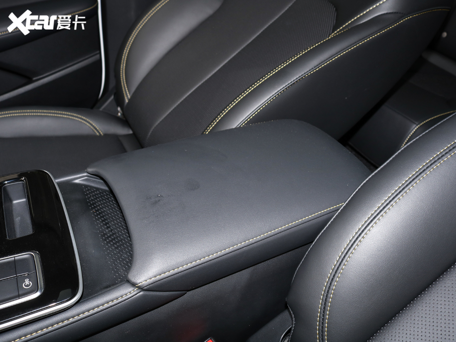 2020si6 MAX 300TGI Ԅ(dng)ˬ{