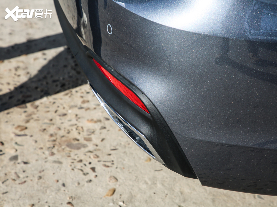 2020si6 MAX 300TGI ԄˬĻ{Supreme