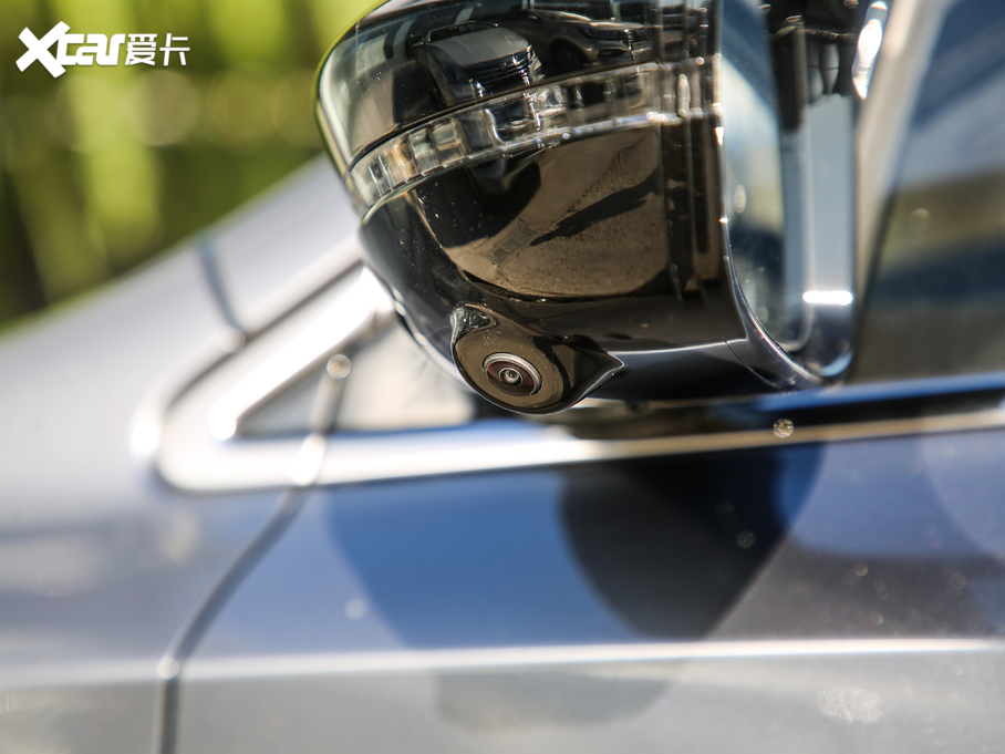 2020si6 MAX 300TGI Ԅ(dng)ˬĻ{Supreme