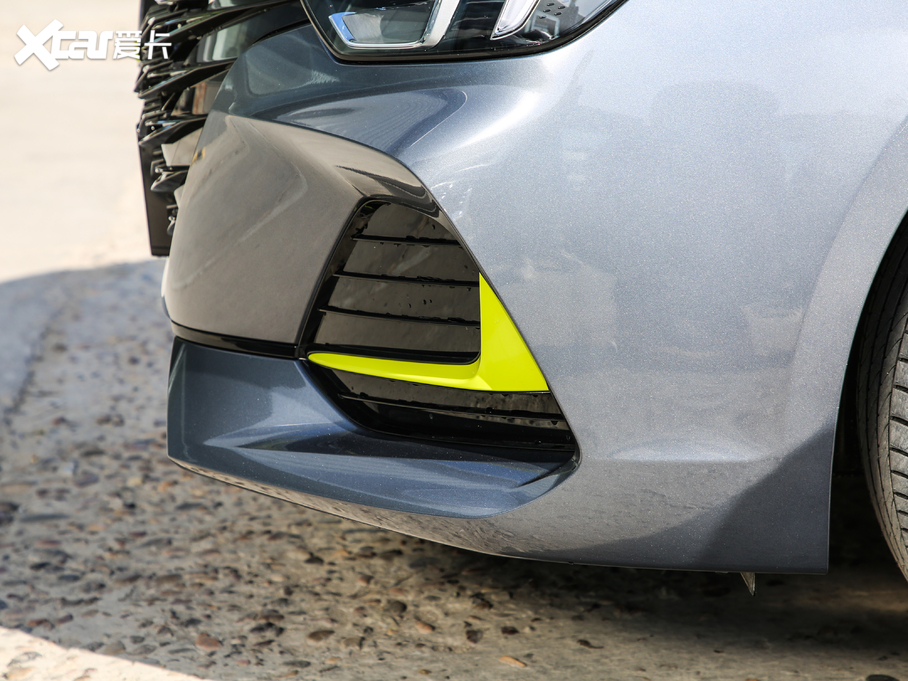 2020si6 MAX 300TGI ԄˬĻ{Supreme