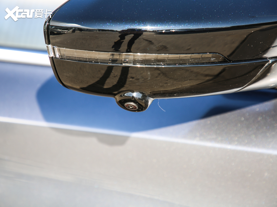 2020si6 MAX 300TGI ԄˬĻ{Supreme