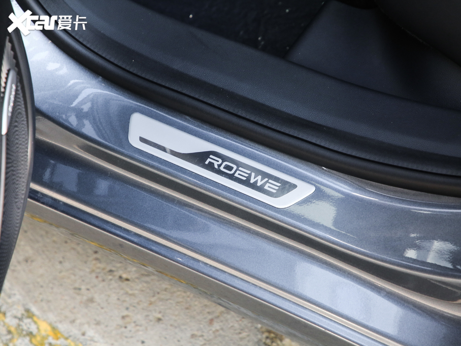 2020si6 MAX 300TGI ԄˬĻ{Supreme