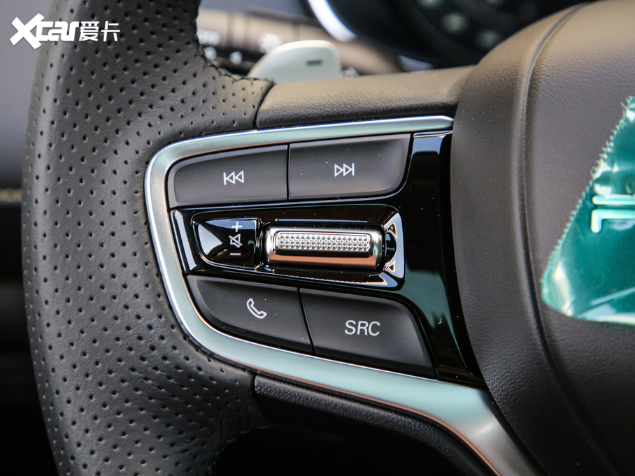 2020si6 MAX 300TGI Ԅ(dng)ˬĻ{Supreme