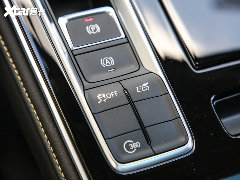 2020si6 MAX 300TGI ԄˬĻ{Supreme