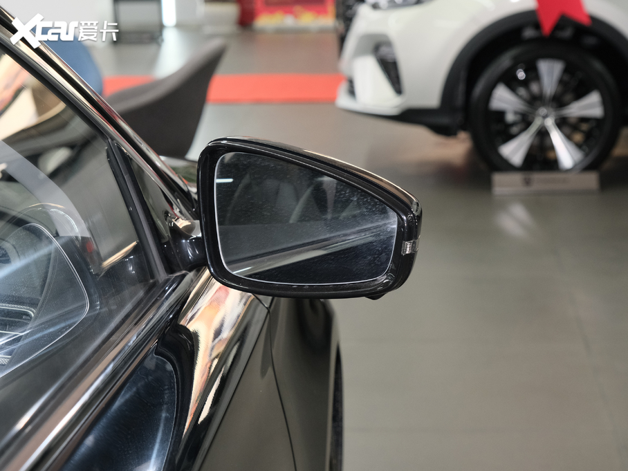 2020si6 MAX 300TGI ԄˬĻ