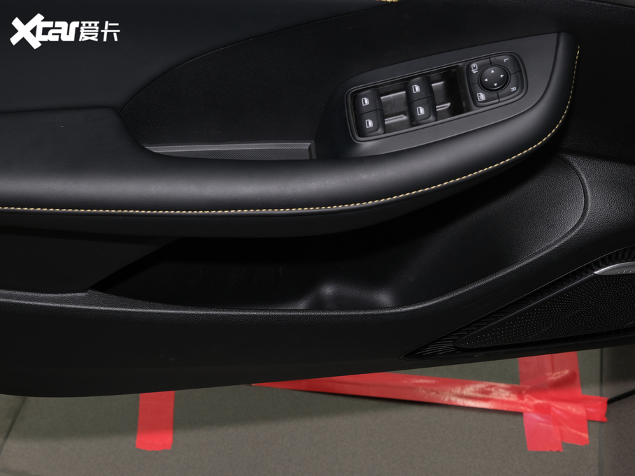 2020si6 MAX 300TGI ԄˬĻ