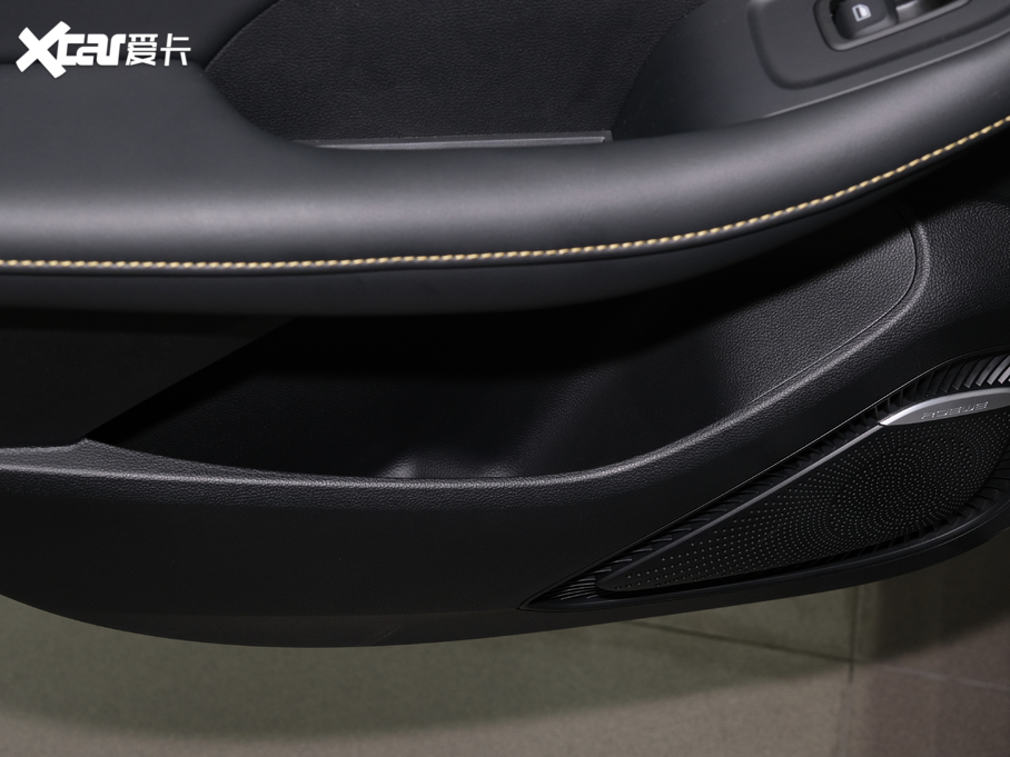 2020si6 MAX 300TGI ԄˬĻ