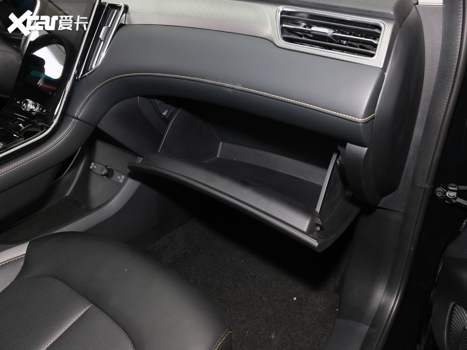 2020si6 MAX 300TGI ԄˬĻ