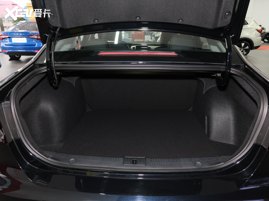 2020si6 MAX 300TGI ԄˬĻ