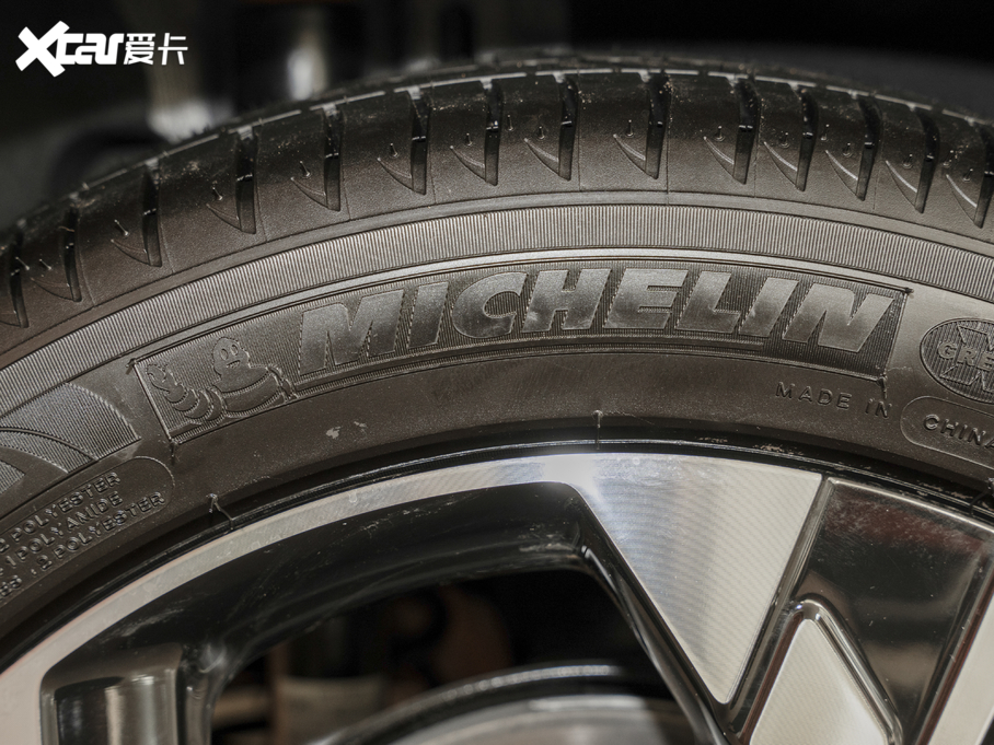 2020si6 MAX 300TGI Ԅˬ