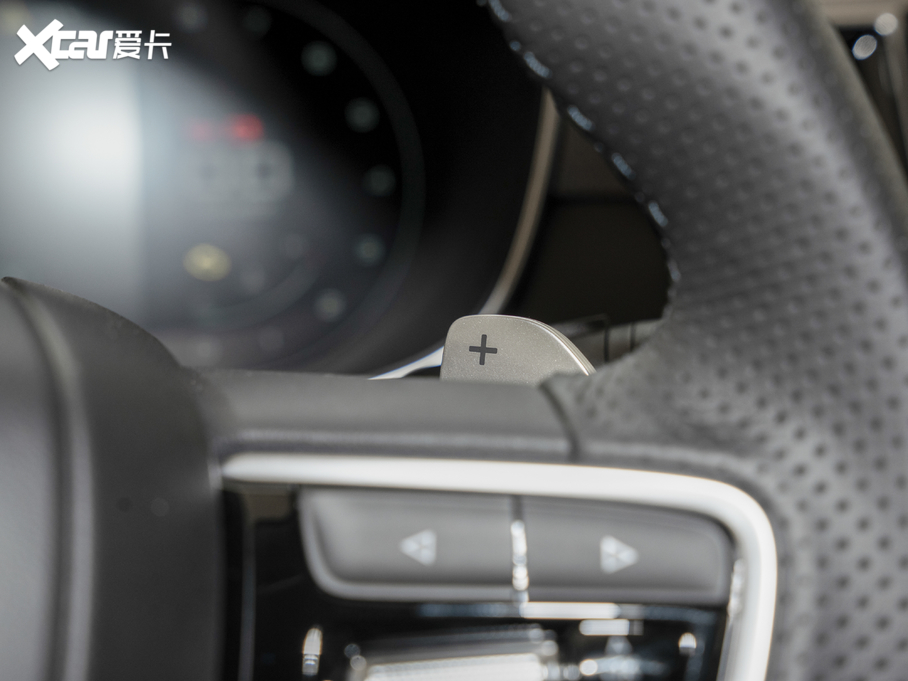 2020si6 MAX 300TGI Ԅ(dng)ˬ