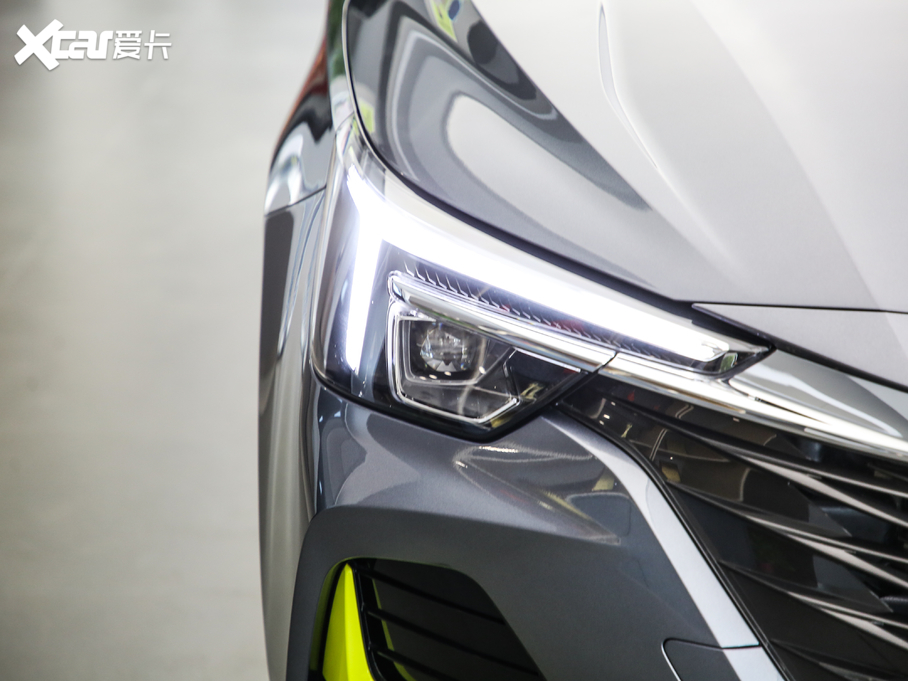 2020si6 MAX 300TGI Ԅˬ{