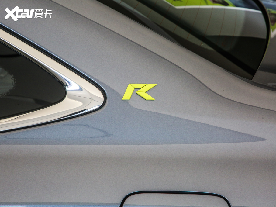 2020si6 MAX 300TGI Ԅˬ{