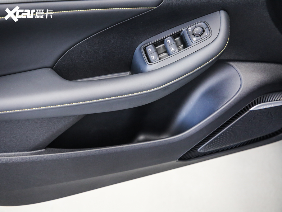 2020si6 MAX 300TGI Ԅˬ{