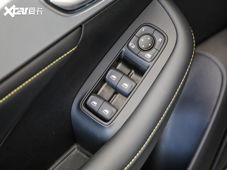 2020si6 MAX 300TGI Ԅˬ{