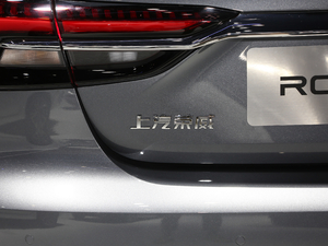 2020300TGI ԄˬĻ{Supreme ^