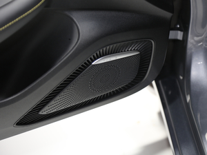 2020300TGI ԄˬĻ{Supreme g