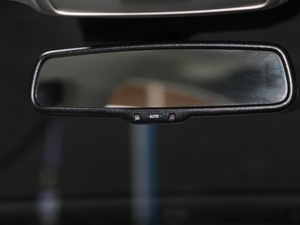 2020300TGI ԄˬĻ{Supreme g