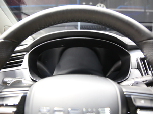 2020300TGI ԄˬĻ{Supreme п؅^