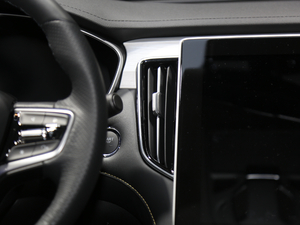 2020300TGI ԄˬĻ{Supreme п؅^