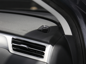 2020300TGI ԄˬĻ{Supreme п؅^