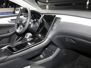 2020300TGI ԄˬĻ{Supreme п؅^