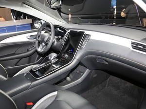 2020300TGI ԄˬĻ{Supreme п؅^