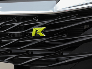 2020300TGI ԄˬĻ{Supreme ^