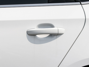 2020300TGI ԄˬĻ{Supreme ^