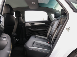 2020300TGI ԄˬĻ{Supreme g