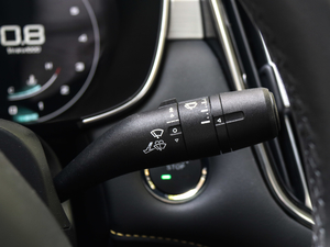 2020300TGI ԄˬĻ{Supreme п؅^