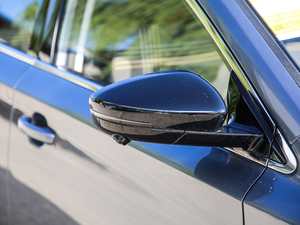 2020300TGI ԄˬĻ{Supreme ^