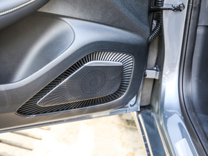 2020300TGI ԄˬĻ{Supreme g