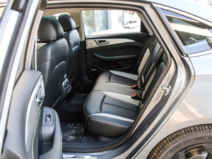 2020300TGI ԄˬĻ{Supreme ſg