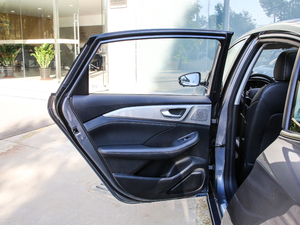 2020300TGI ԄˬĻ{Supreme ܇T