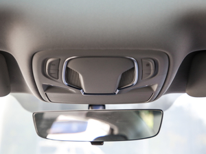 2020300TGI ԄˬĻ{Supreme g