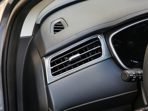 2020300TGI ԄˬĻ{Supreme п؅^