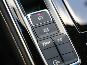 2020300TGI ԄˬĻ{Supreme п؅^