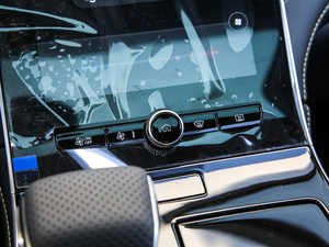 2020300TGI ԄˬĻ{Supreme п؅^(q)