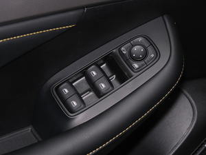 2020300TGI ԄˬĻ {܇ƅ^	