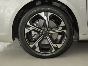 2020300TGI Ԅˬ ݆Ȧ