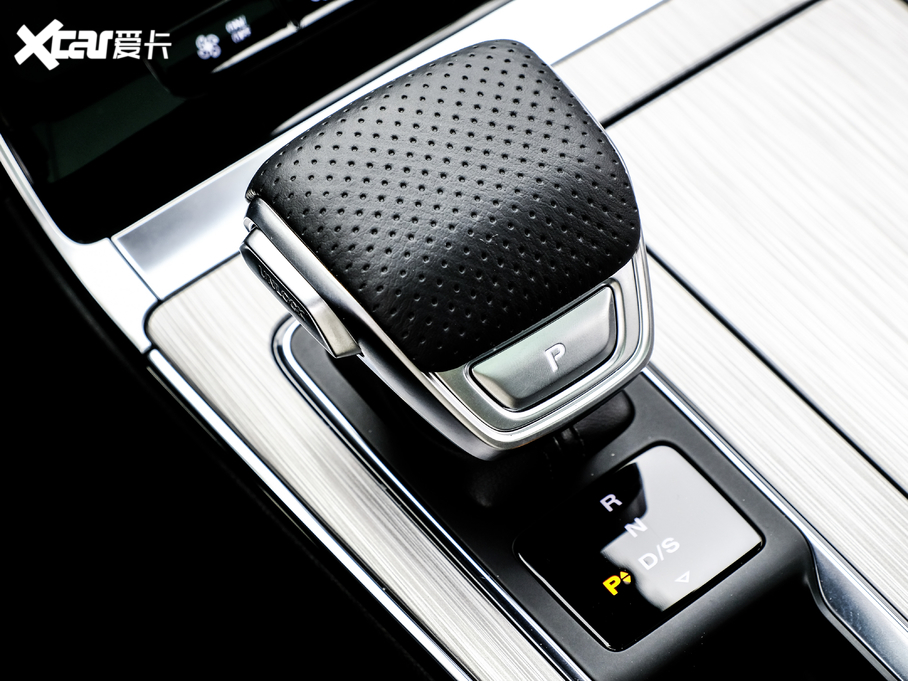 2020sRX5 PLUS 300TGI ԄAlis