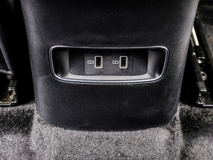 2020PLUS 300TGI ԄAlis g