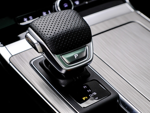 2020PLUS 300TGI Ԅ(dng)Alis п؅^(q)