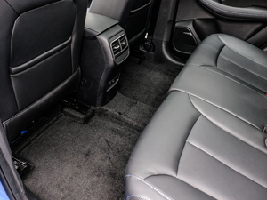 2020PLUS 300TGI ԄAlis g