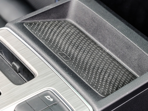 2020PLUS 300TGI ԄAlis g