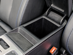 2020PLUS 300TGI ԄAlis g